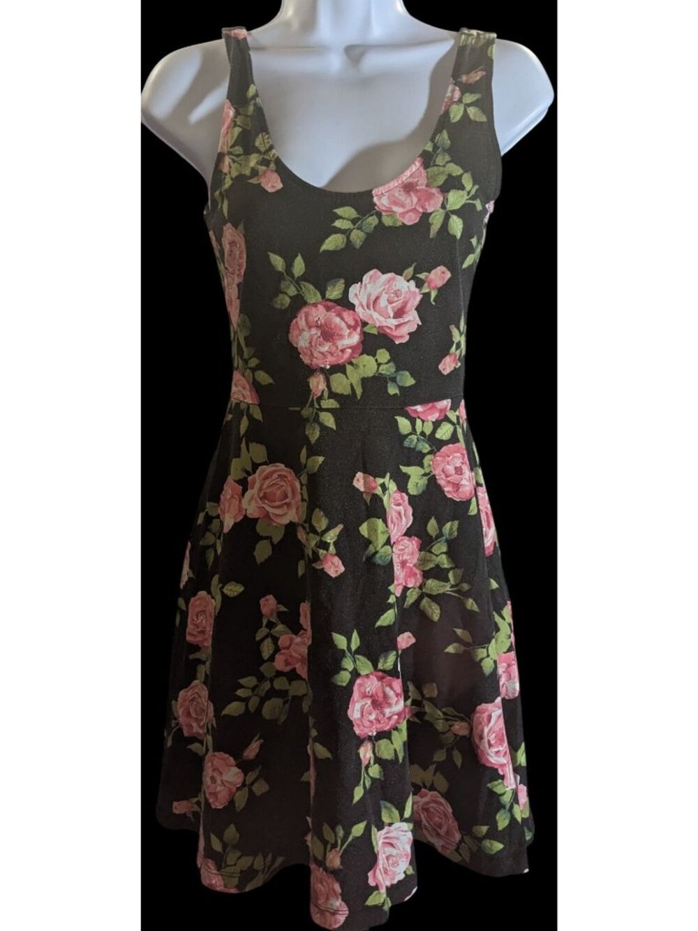 Forever 21 Black & Pink Floral Skater Dress Size Small Sleeveless 34" Shoulder T